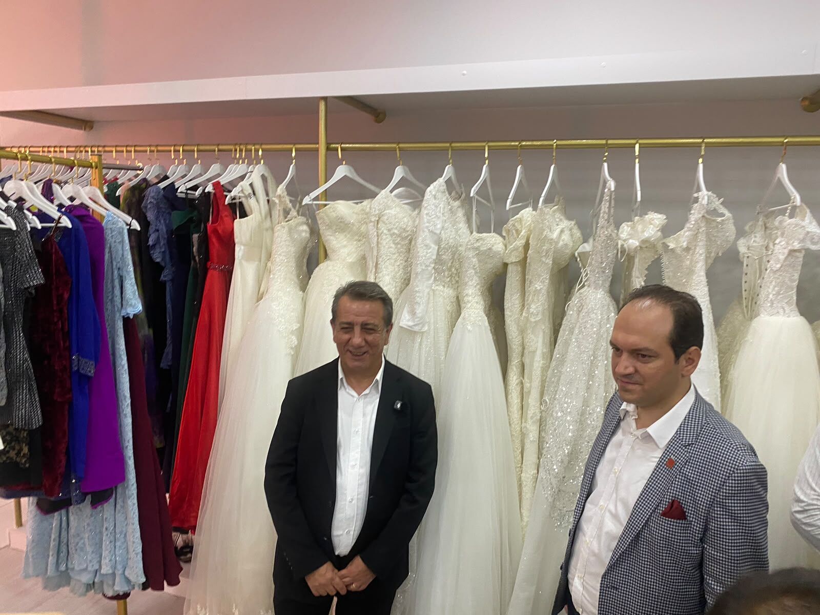 Efeler Belediyesi’nden Görkemli Açılış Kent Zarafet Merkezi’ne Defile Damga Vurdu (7)