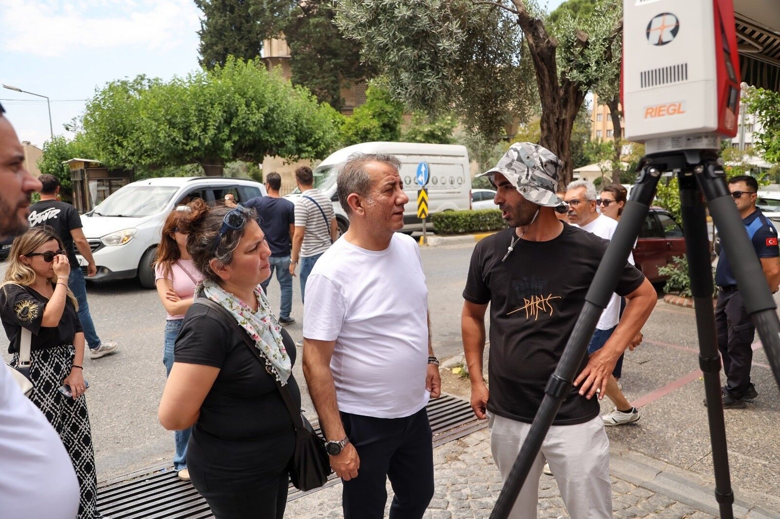 Efeler'de Tarihi Dönüşüm16 Sokakta Başladı (2)
