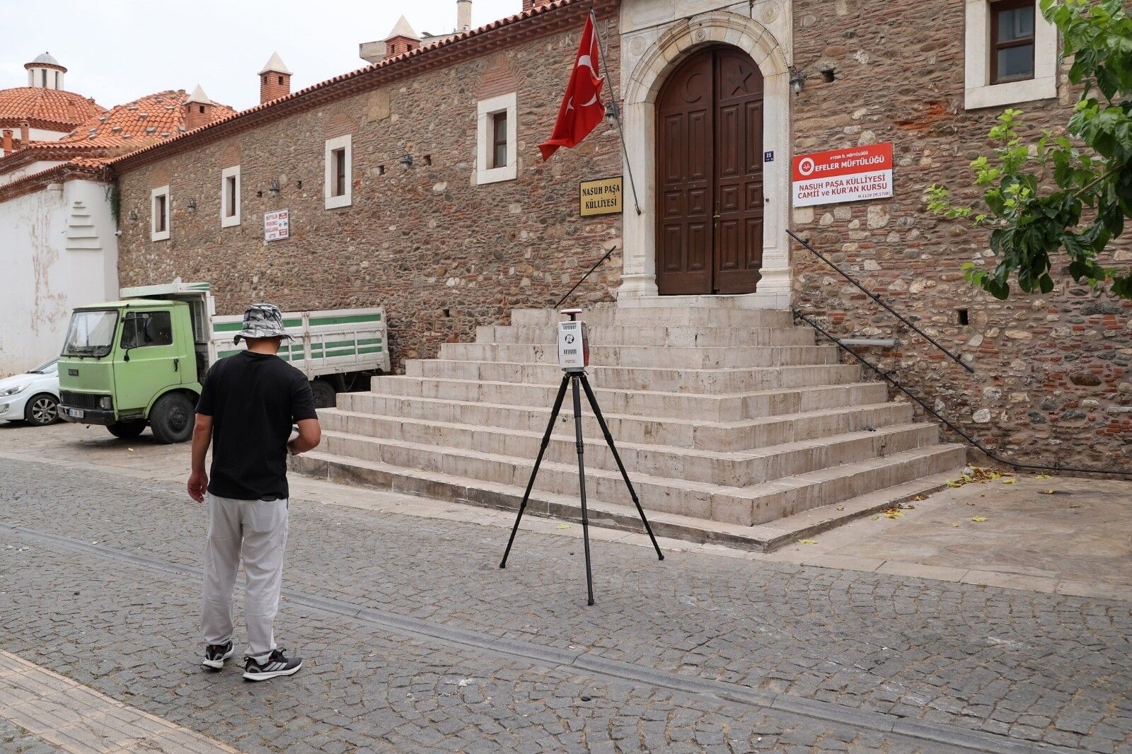 Efeler'de Tarihi Dönüşüm16 Sokakta Başladı (4)