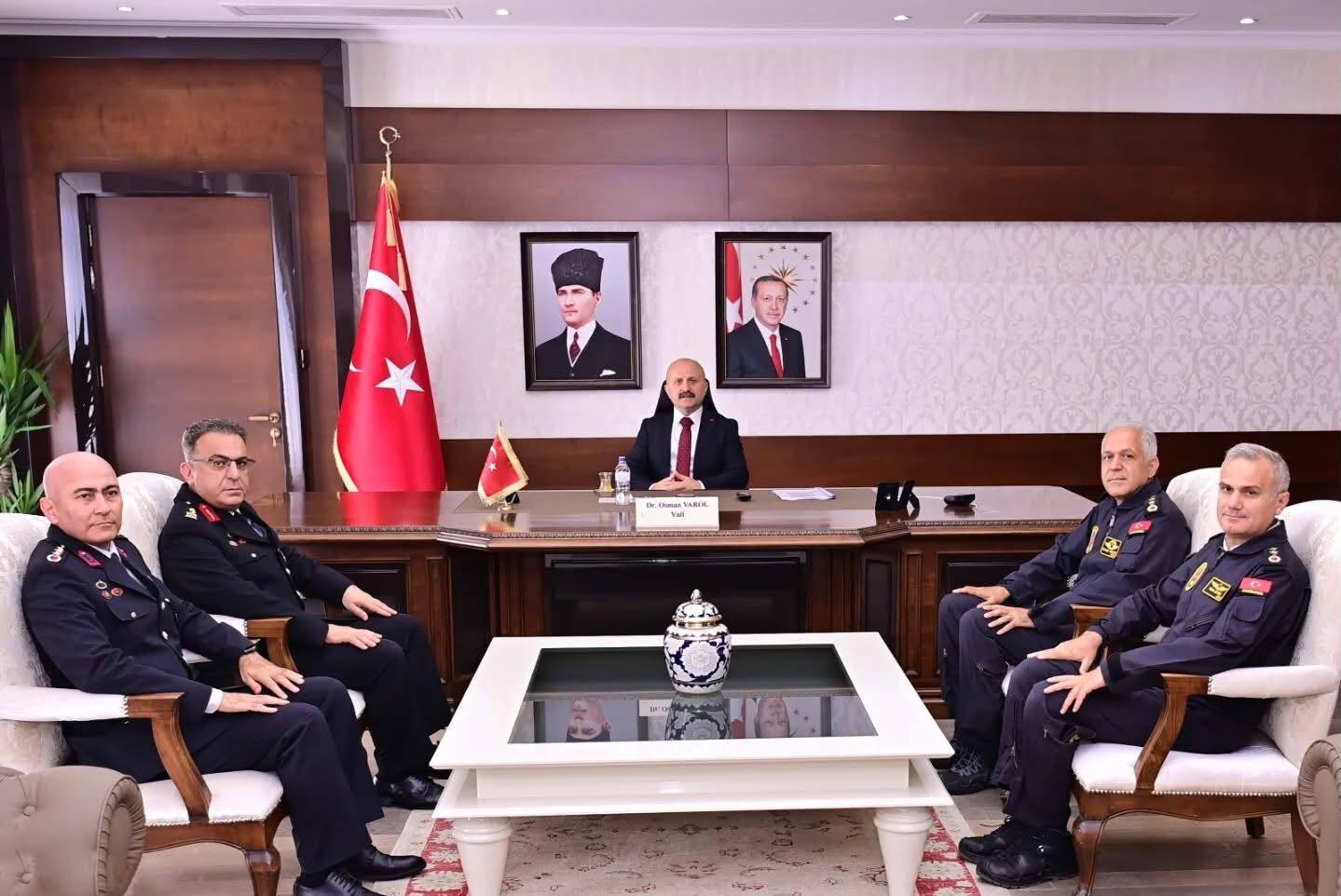Jandarma Teşkilatı 187 yaşında Aydın Valisi Varol’a anlamlı ziyaret