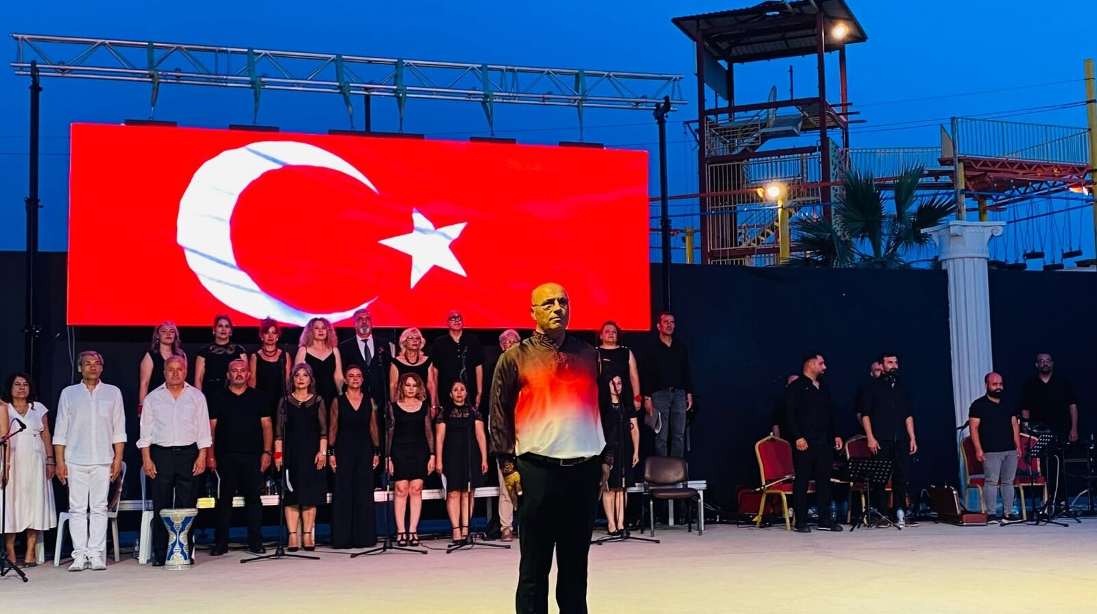 Kuşadası’nda öğretmenlerden unutulmaz gece