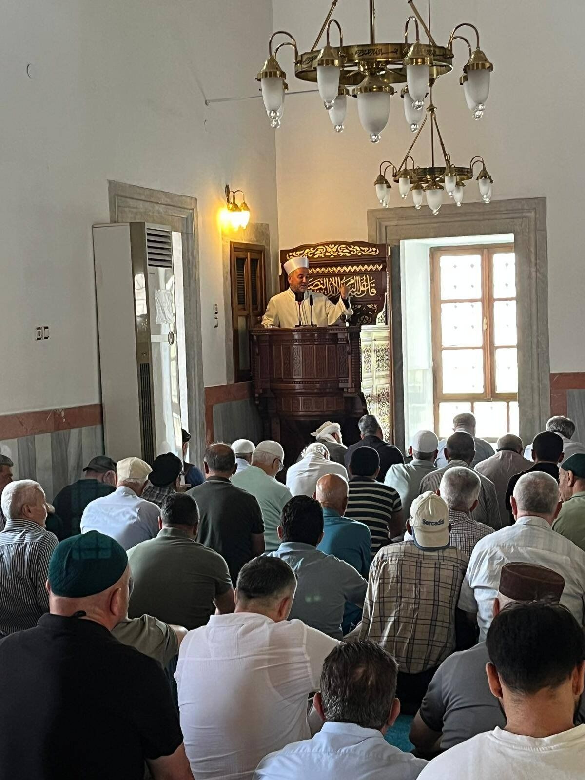Müftü Güneş Bey Camii’nde Cemaatle Buluştu (1)