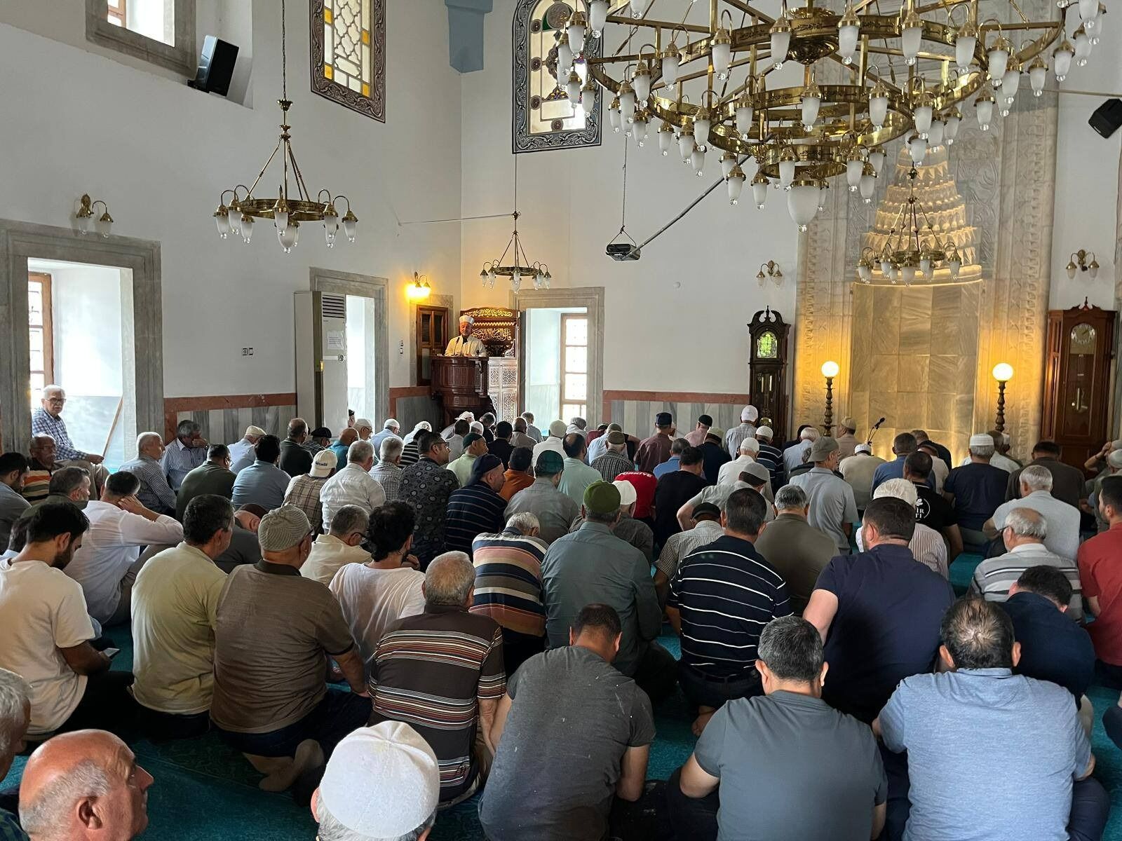Müftü Güneş Bey Camii’nde Cemaatle Buluştu (2)