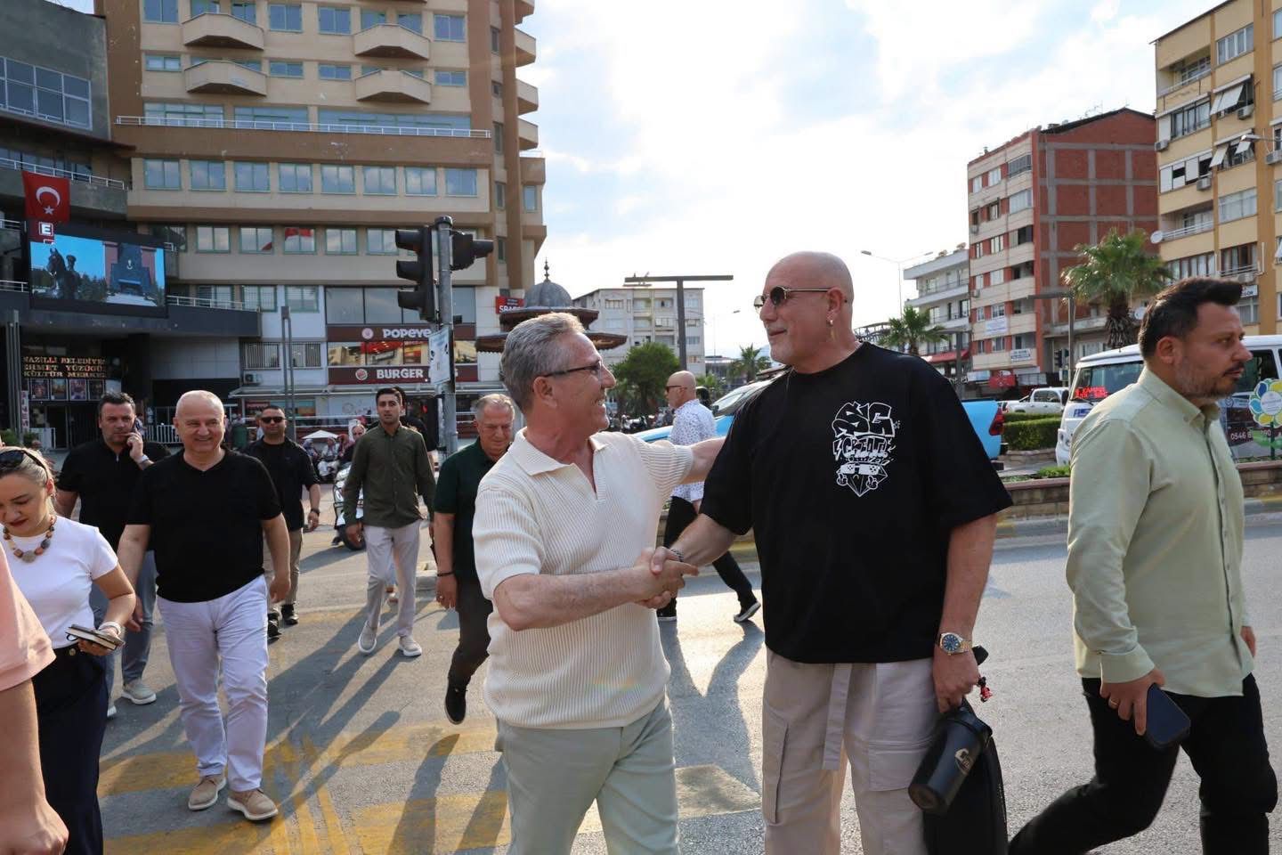 Nazilli’de Chp’li Belediye Başkanlarından Birlik Mesajı! Tetik’ten Mehmet Erdem’e Sert Yanıt (2)