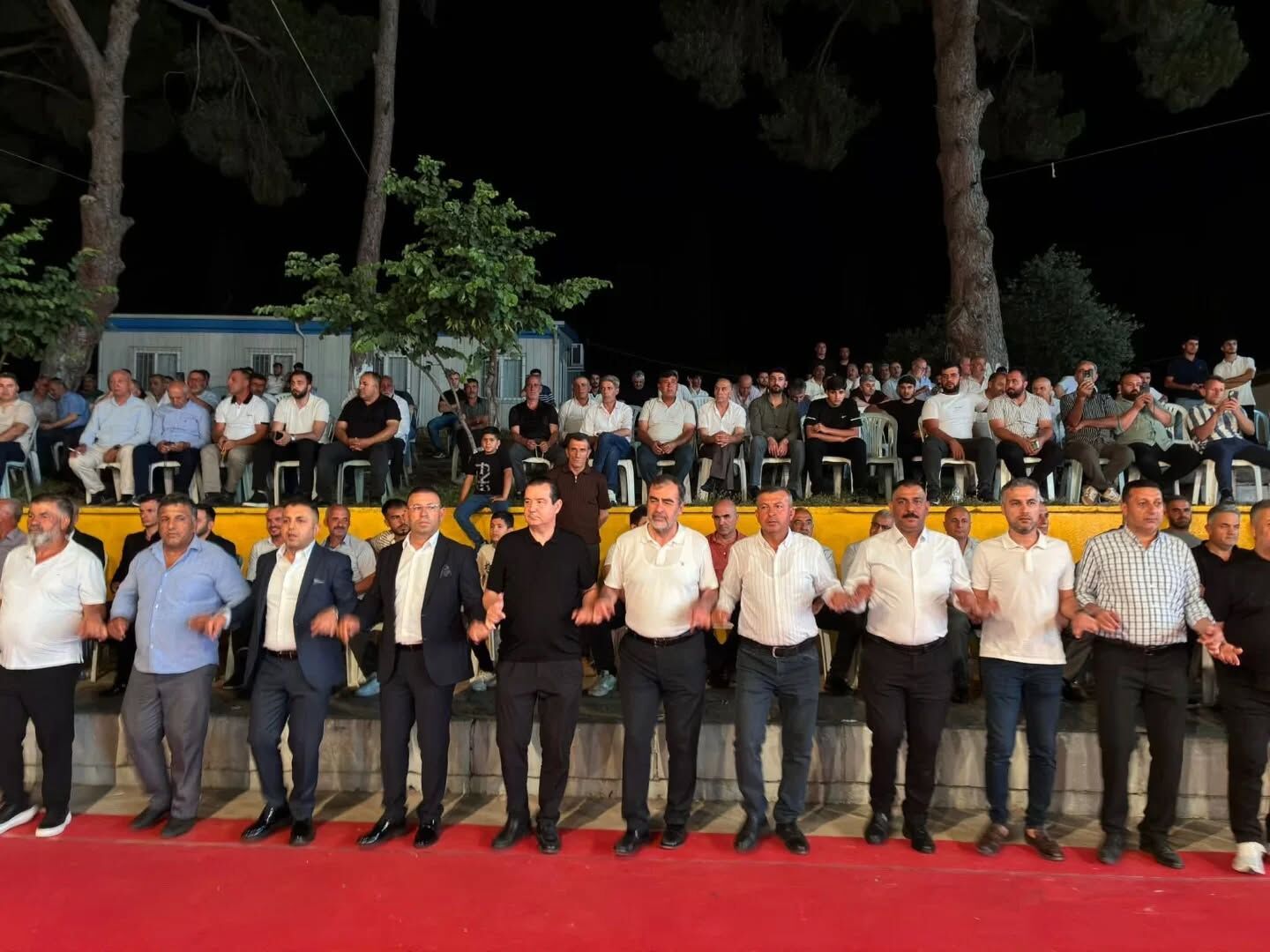 Osman Yozgatlı Mahallesi’nde Düğün Coşkusu Başkan Erdem Cinkara Ve Balkaya Ailelerinin Mutluluğuna Ortak Oldu (4)