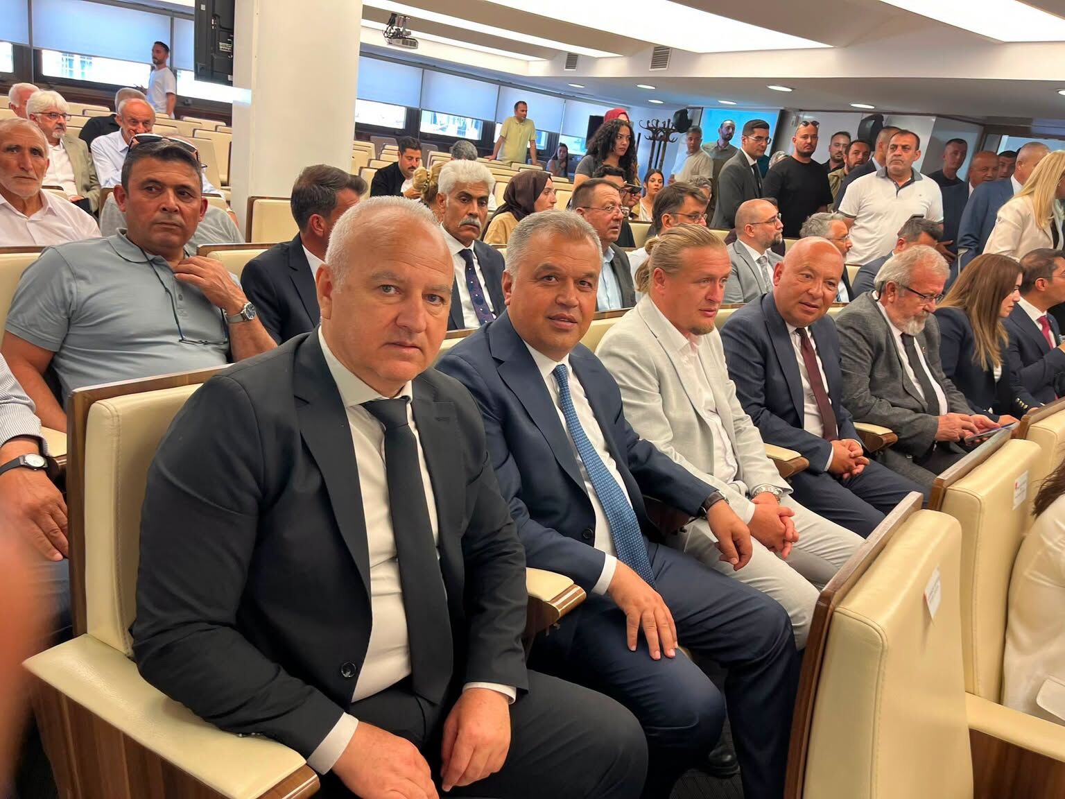 Tbb’den Çine Ve Koçarlı Belediyelerine Araç Hibesi Başkan Kıvrak Ve Başkan Arıcı Teslim Törenine Katıldı (5)