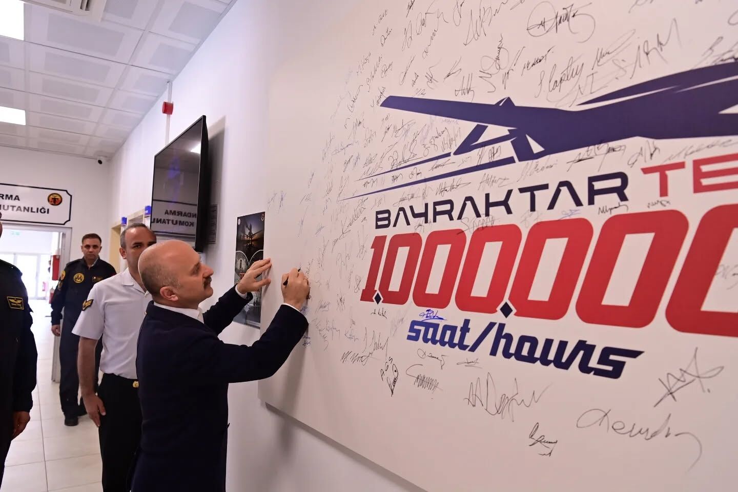 Vali Varol’dan Aydın’ın gökyüzündeki güce tam not