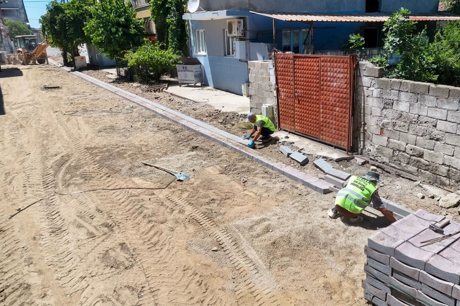 Yetişkin’den Umurlu’ya yol hamlesi