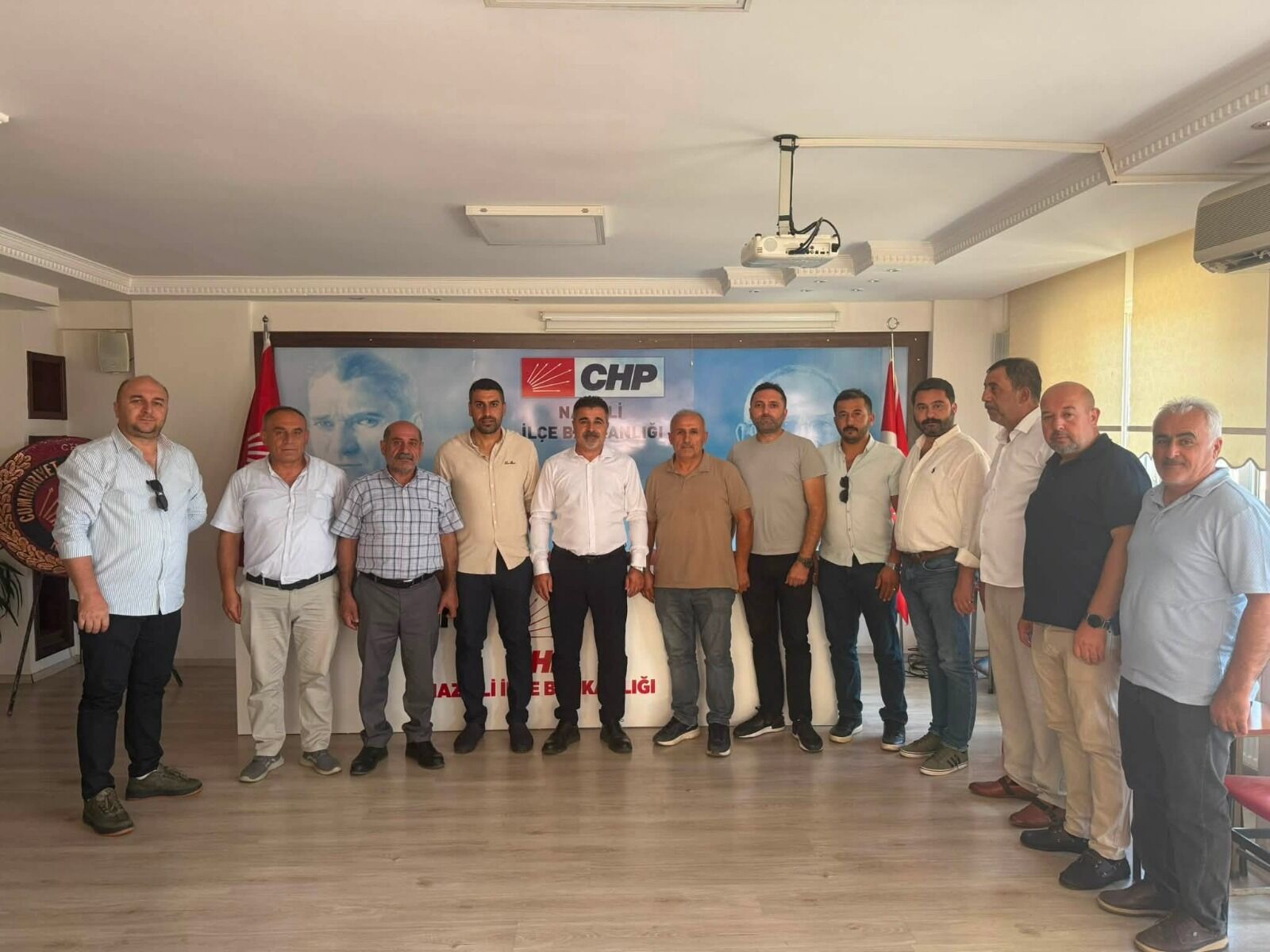 Atmaca ve ekibine ilk hayırlı olsun muhtarlardan geldi “Baba ocağımızın kapısı herkese açık”