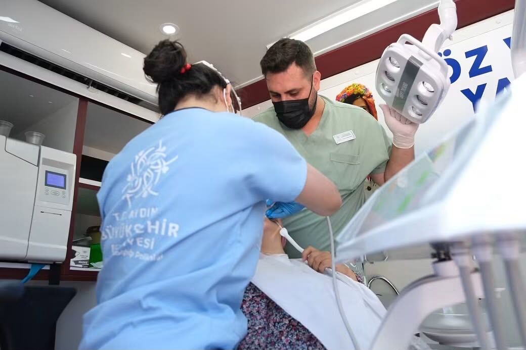 Aydın Büyükşehir’in Mobil Diş Kliniklerine Yoğun İlgi (3)