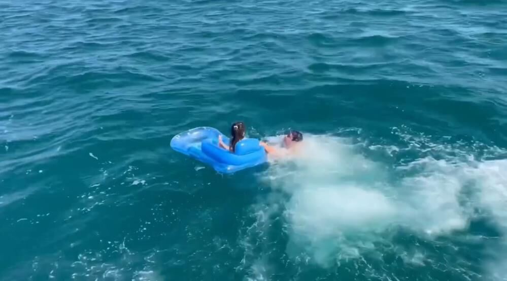 Aydın’da Denize Giren Küçük Çocuk Korkuttu! Deniz Yatağıyla Sürüklenince Ekipler Seferber Oldu (3)
