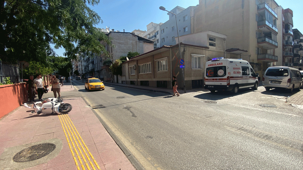 Aydın’da korkunç kaza! Motosikletteki kadın yaralandı