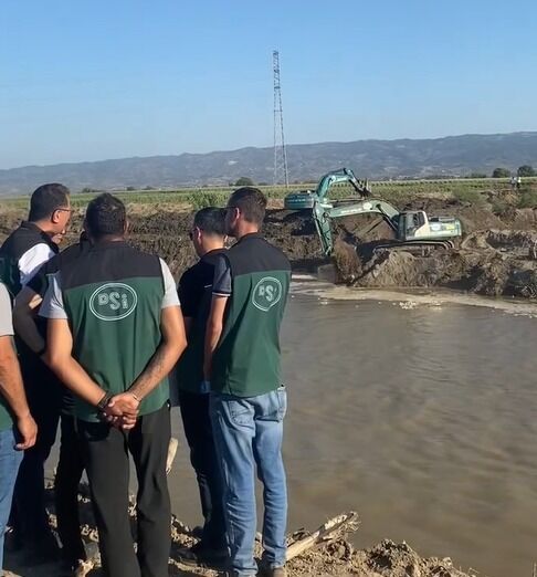 Aydın'da Taşkınların Izleri Siliniyor Büyük Menderes Nehri’nde Islah Çalışmaları Sürüyor (3)