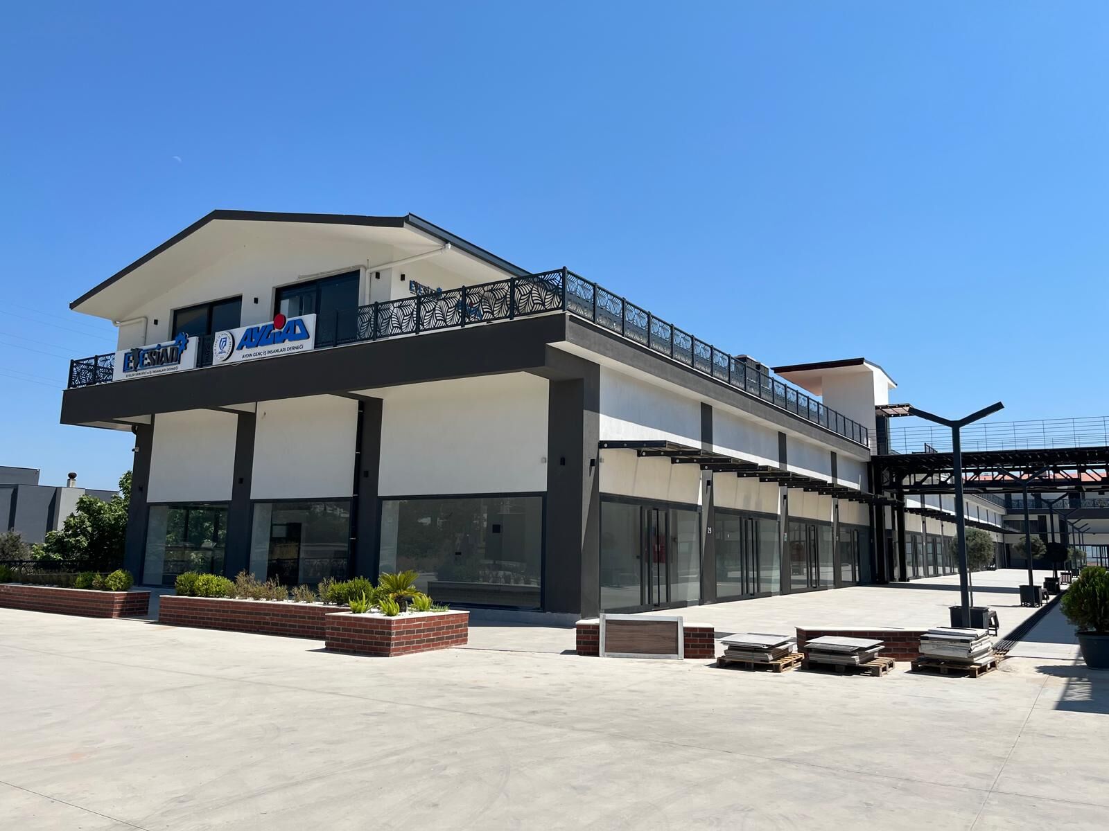 Aydın’da yeni parti için il binası tutuldu