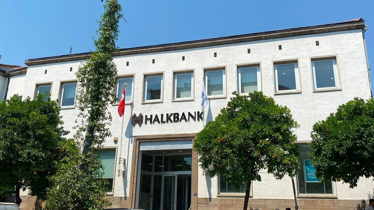 ,Aydın’daki Tarihi Binaların Tapu Düğümü Sürüyor (2)