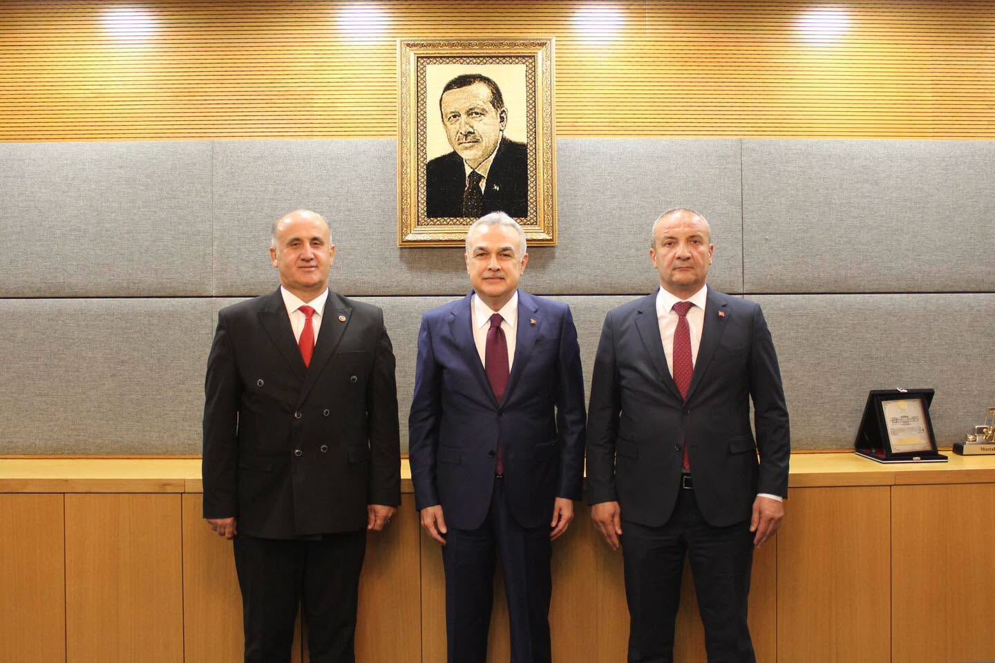 Aydın'dan Tbmm'ye Ziyaret Trafiği Ak Parti Milletvekilleri Savaş Sarıbaş Ve Özmen’le Görüştüler (2)