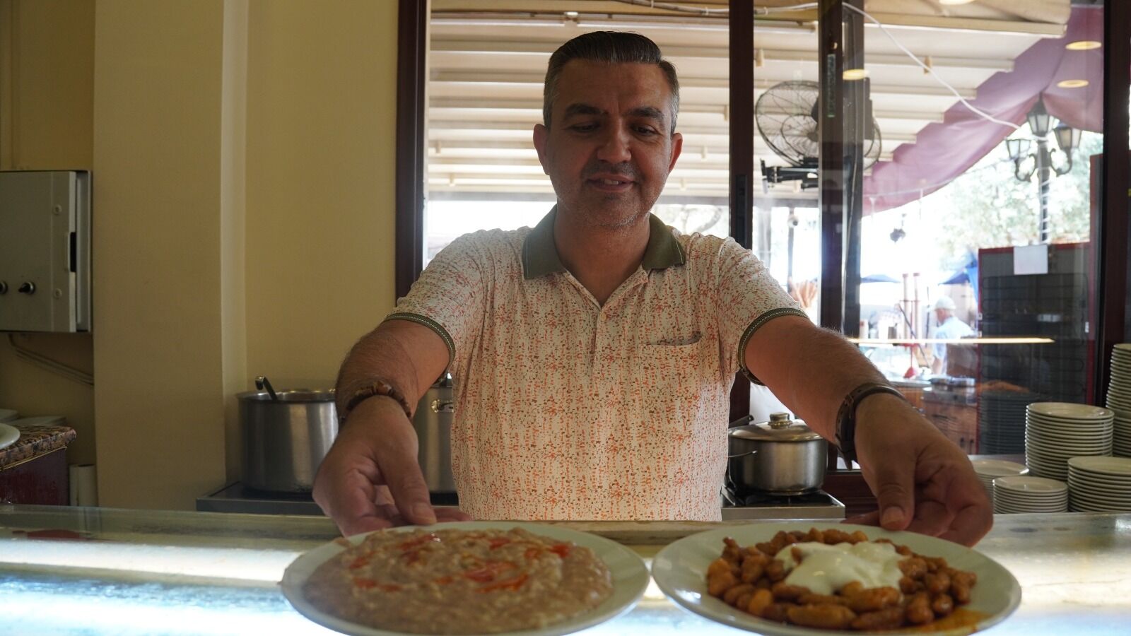 Aydın'ın Yerel Lezzetlerini Lokantasında Yaşatıyor (1)