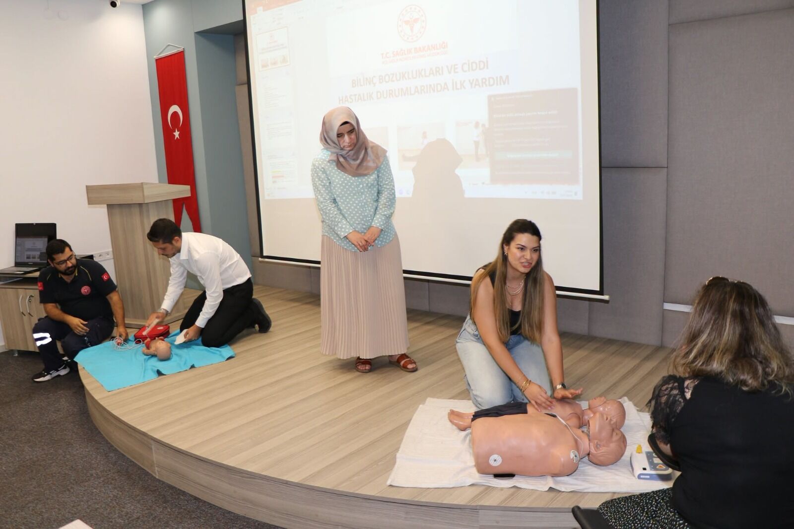 Ayto Üyelerine Ilk Yardım Eğitimi Verildi Doğru Müdahale Yöntemleri Öğrenildi (1)