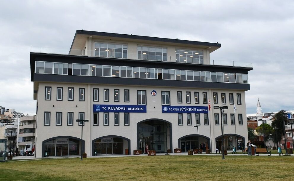 Bakan Kurum Kuşadası Belediyesi’nin ASKİ’ye borcunu açıkladı