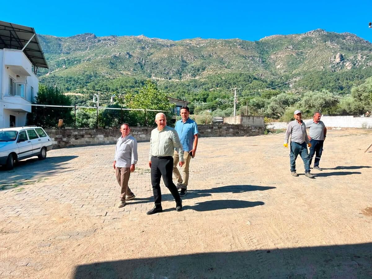 Başkan Kıvrak sahaya indi: “Çalışmaya devam ediyoruz”