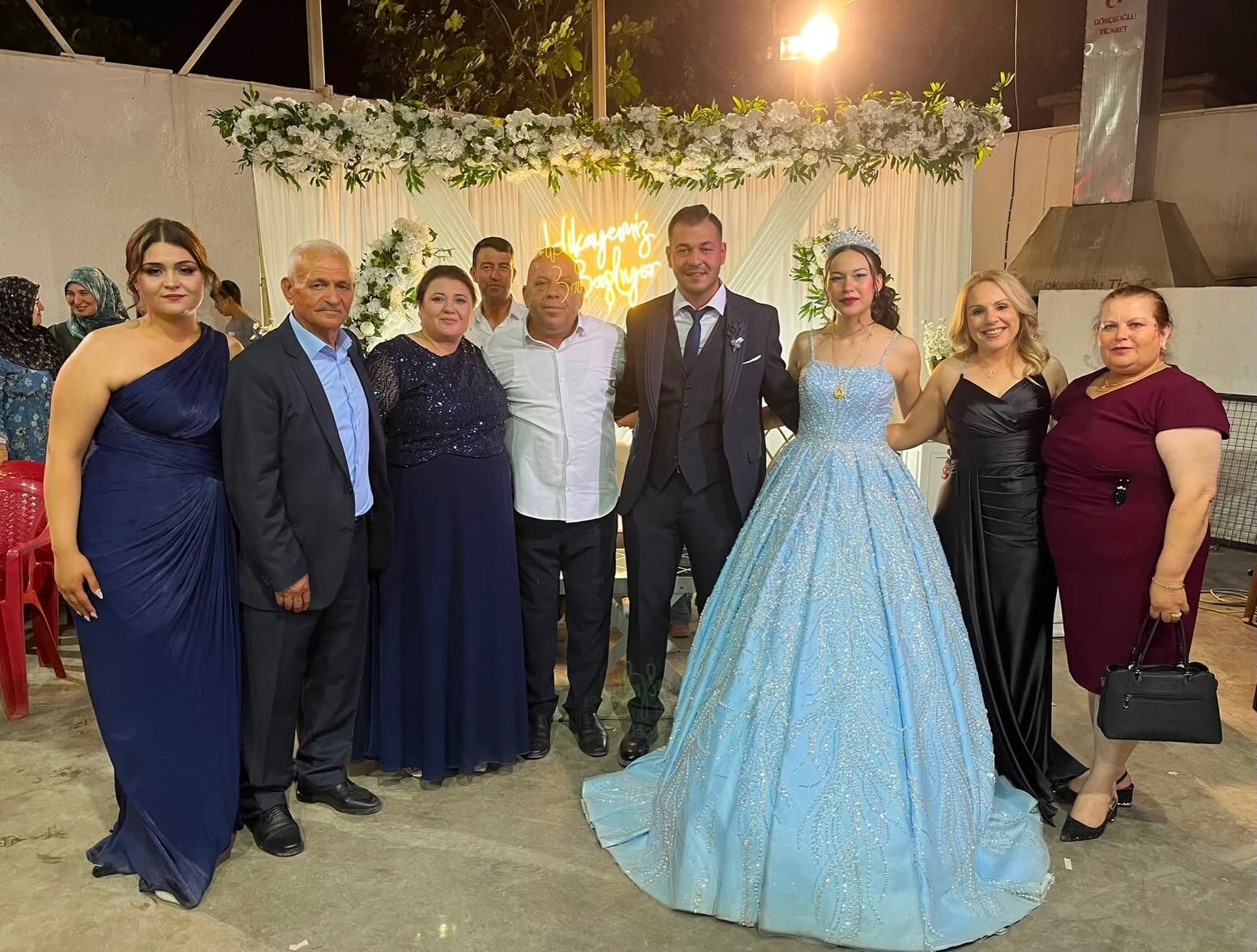 Başkan Özel’in mutlu günü Yeğenini nişanladı