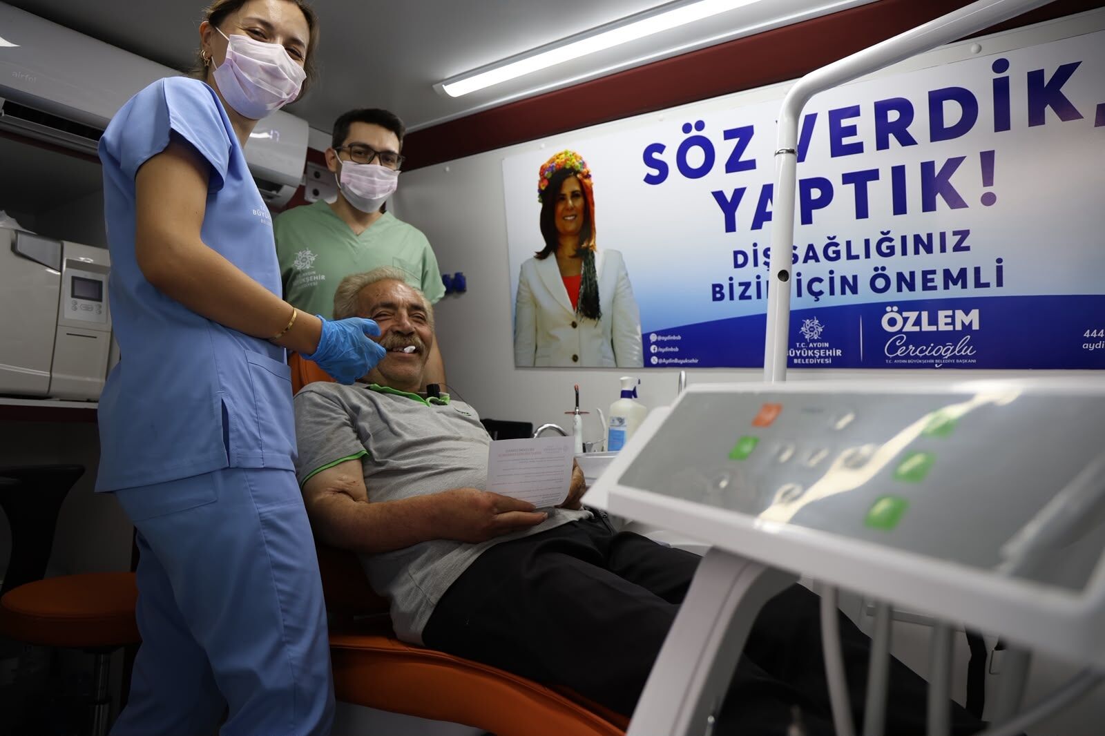 Büyükşehir’in Mobil Ağız Ve Diş Sağlığı hizmeti sürüyor