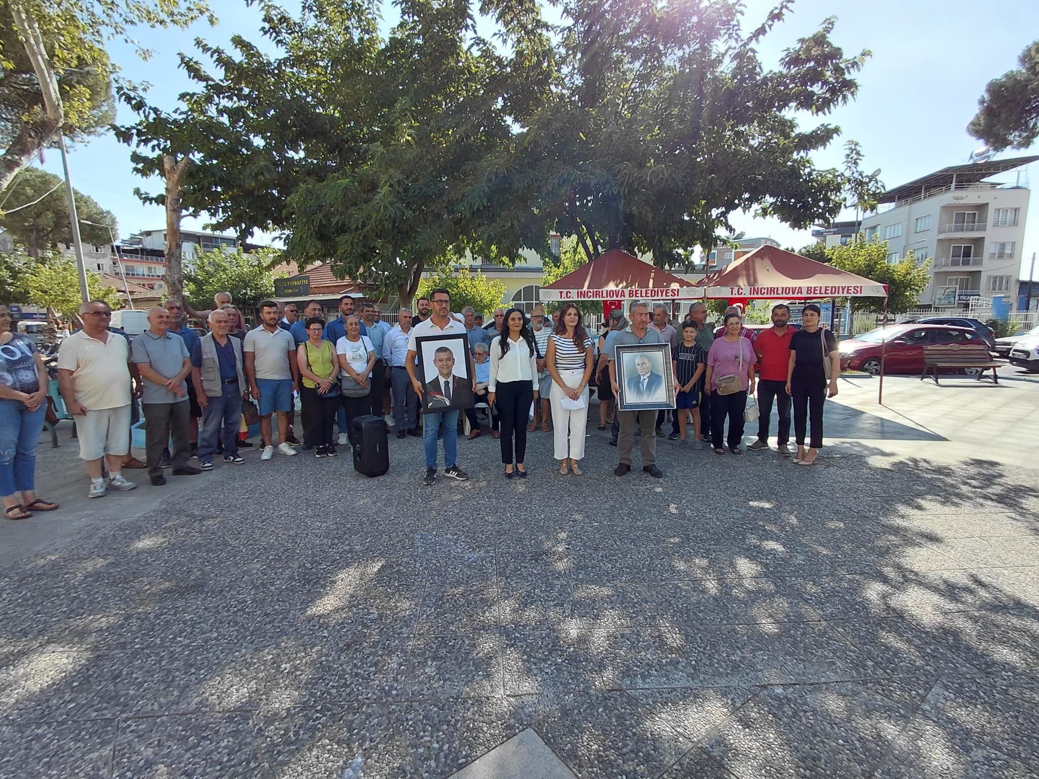Chp İncirliova’da Da Beklenen Toplu Istifa Töreni Gerçekleşti Özel’in Partisine Aydın’dan Bir Ilçe Daha Destek Verdi (3)