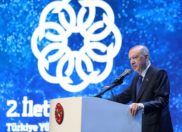 Cumhurbaşkanı Erdoğan’ın Katılımıyla Ankara’da Iletişim Zirvesi Programda Bulunan Savaş Milli Güvenlik Meselesidir (1)