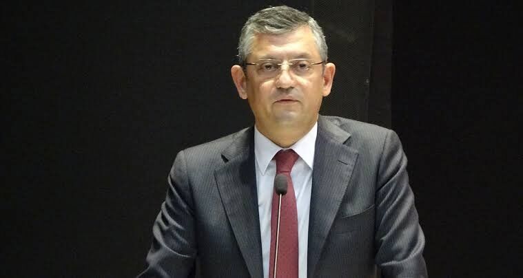 Devlet Bahçeli'den Chp Yeni Parti Yorumu Özel'in Üzülmesini Istemem (1)