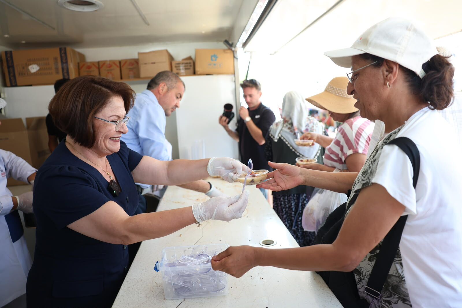 Didim Belediyesi’nden 8 bin kişilik aşure hayrı