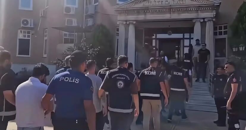 Didim merkezli sahte vize ağı çökertildi! Tek tıkla milyonluk vurgun
