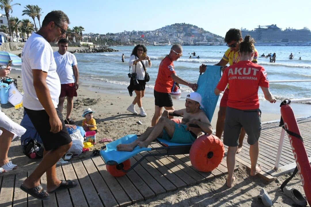 Engelsiz Plajda Engeller Bir Bir Asiliyor 678770 4Aa4D9