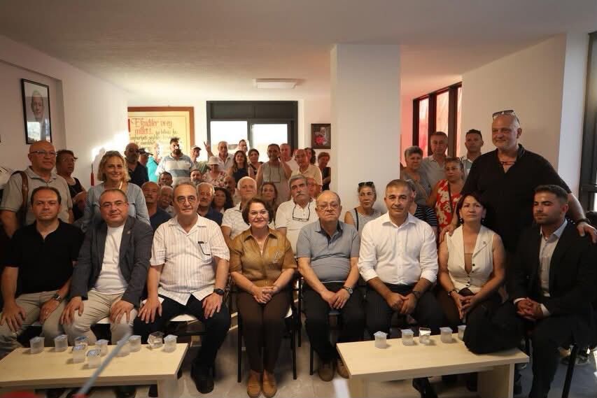 Görevden Alınan Chp Didim’de Tepki Mitingi “Örgütün Önünde Duramayacaksınız” (1)