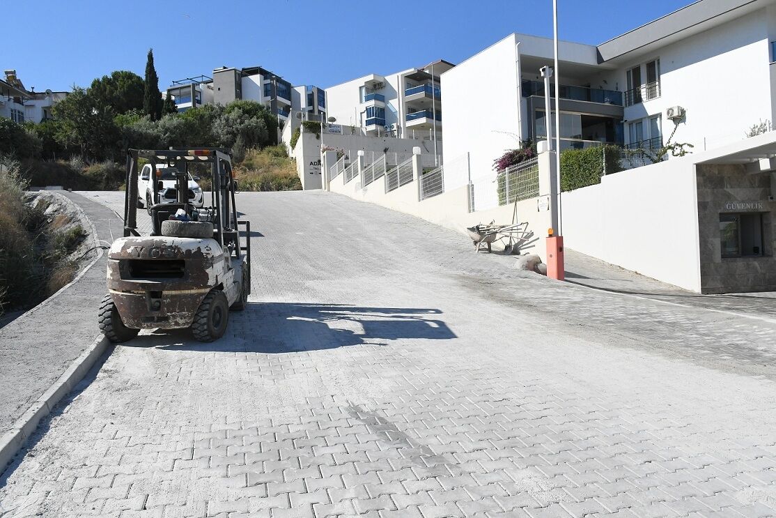 Kusadasi Belediyesinden Alt Ve Ustyapi Atagi 678529 24C55D