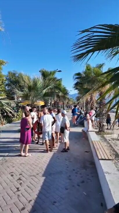 Kuşadası Sahilinde Iyiliğin Sonucu Ölümle Sonlandı! Başkaları Için Atladığı Denizde Boğularak Can Verdi (1)