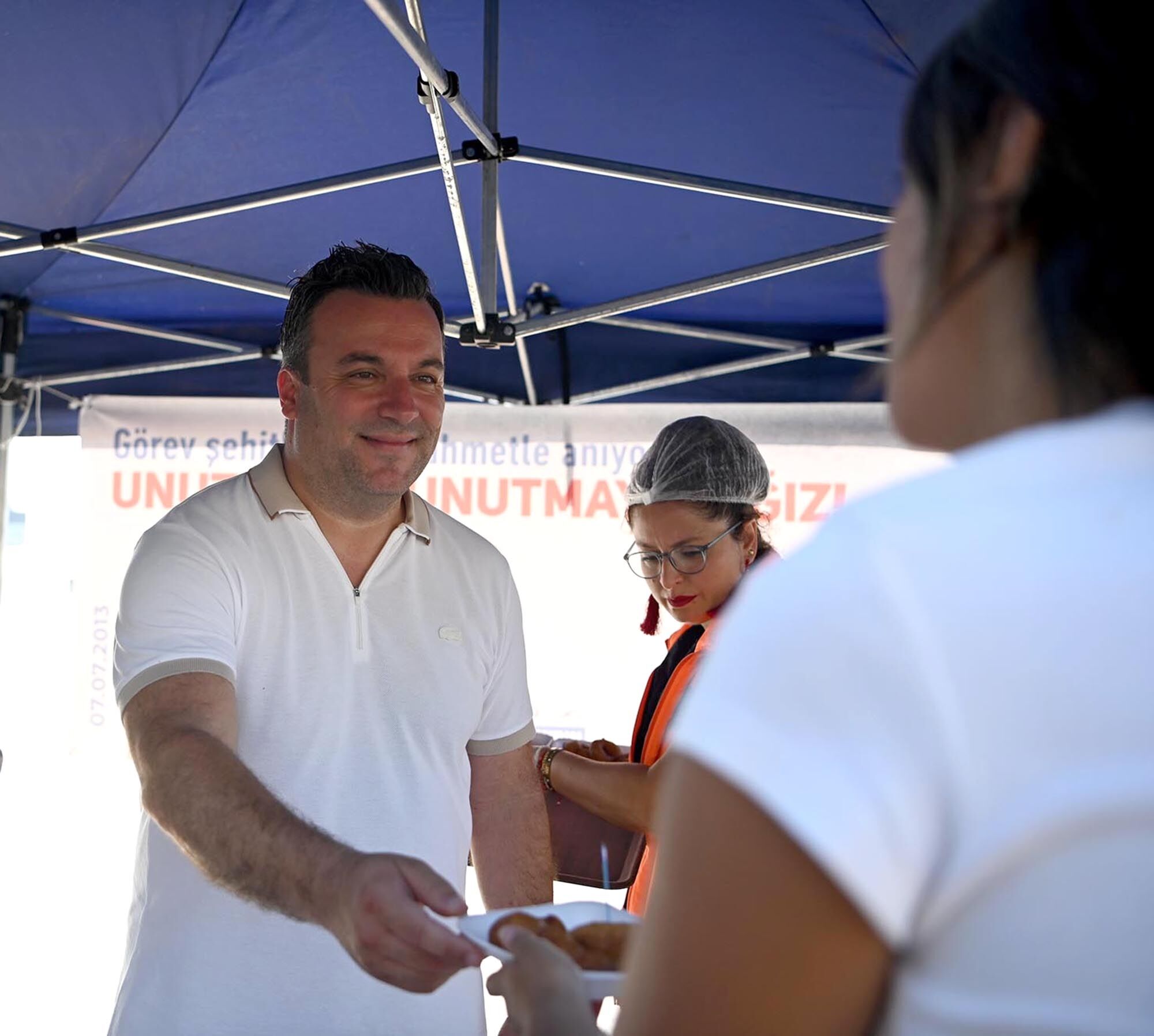 Kusadasinda Gorev Sehitleri Unutulmadi 676687 Dde23C