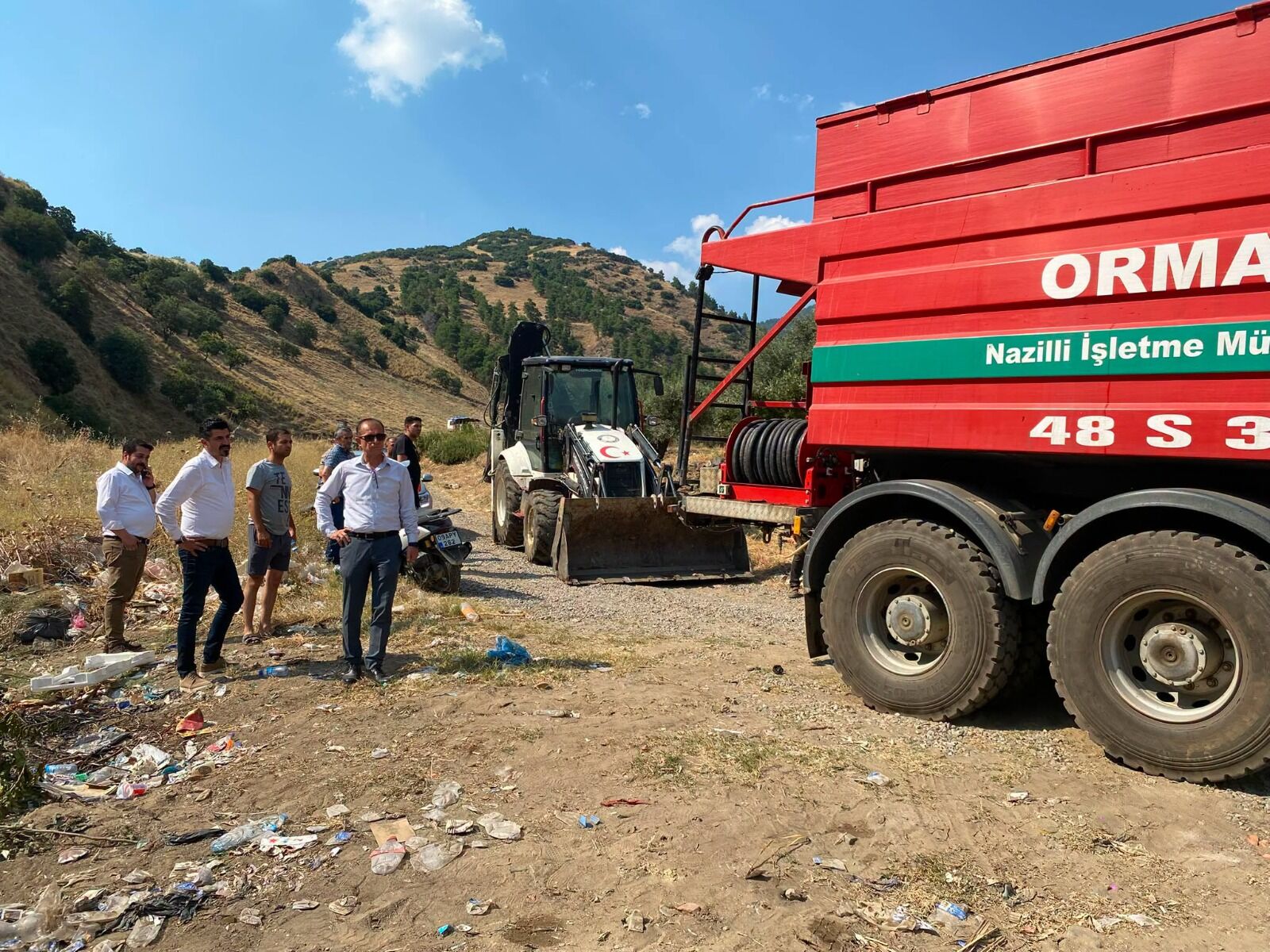 Kuyucak’taki Eski Çöplükte Yangın Paniği Başkan Doğanca Bölgeye Koştu (4)