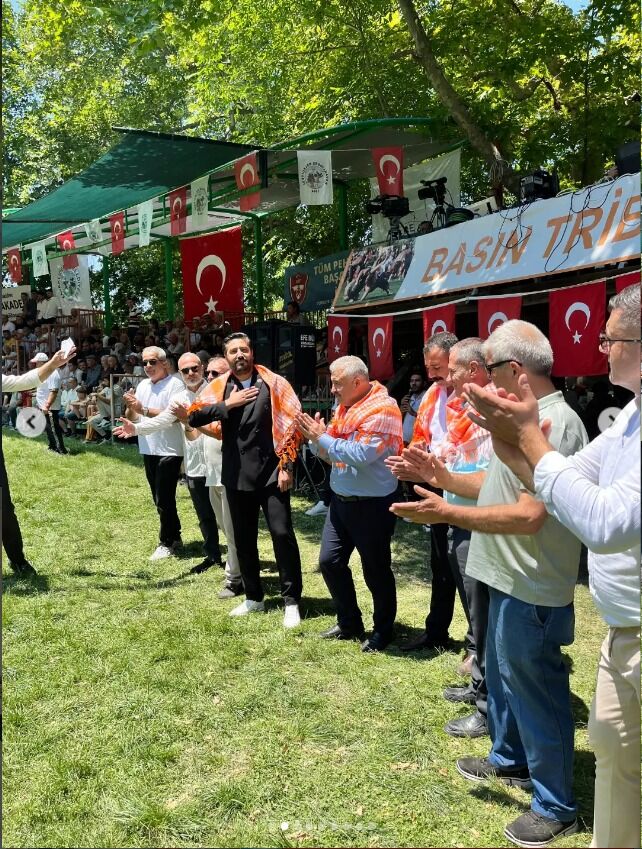 MHP’li Cihangiroğlu Beşpınar Yağlı Güreşleri’ne katıldı