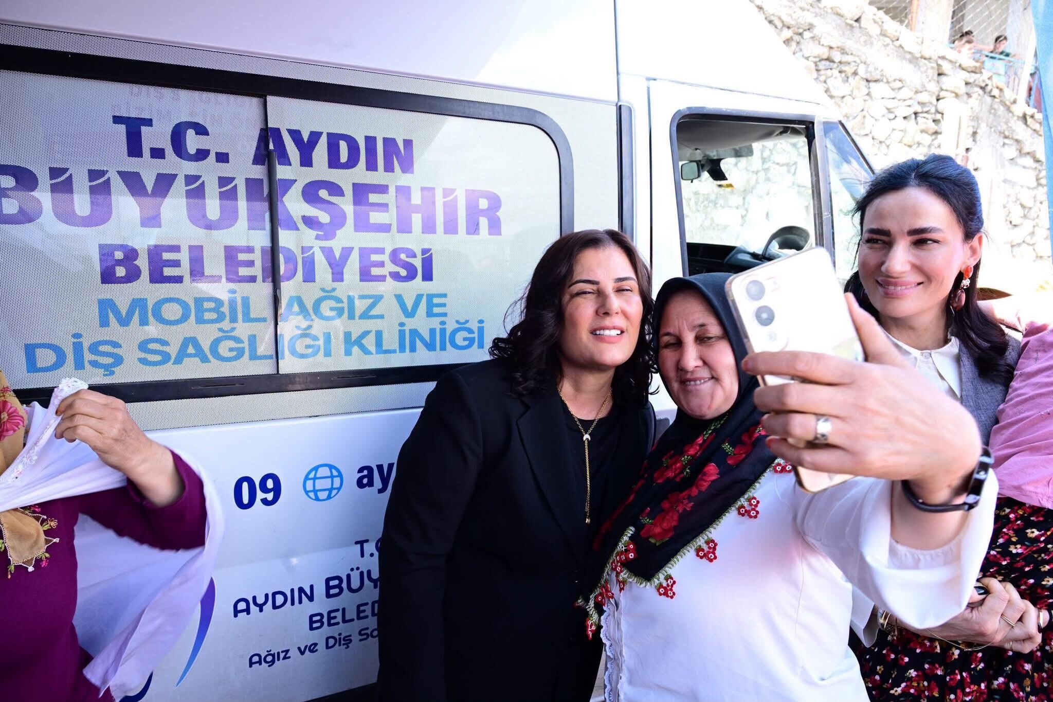 Mobil Ağız ve Diş Sağlığı Köşk’te yoğun ilgi gördü: Çerçioğlu ve Sarıbaş vatandaşla bir araya geldi