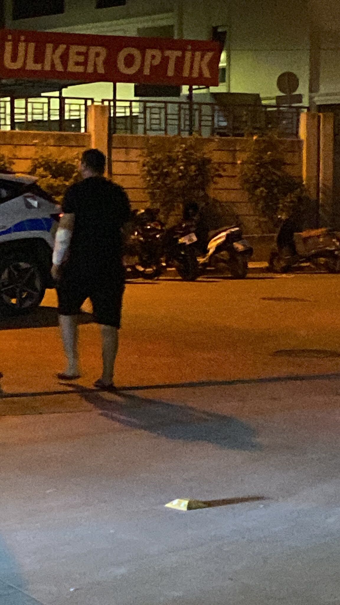 Nazilli'de Bıçaklı Kavga Kanlar Içerisinde Yerde Kaldı (1)