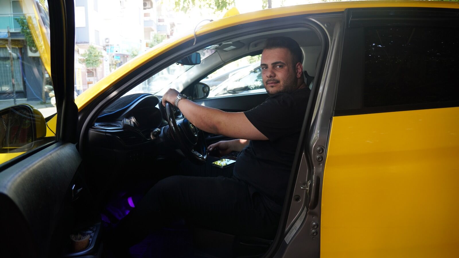 Sıcaklar, Trafik, Yakıt Ve Korsan! Efeler’de Taksicinin Yaz Kârını Eritti (1)