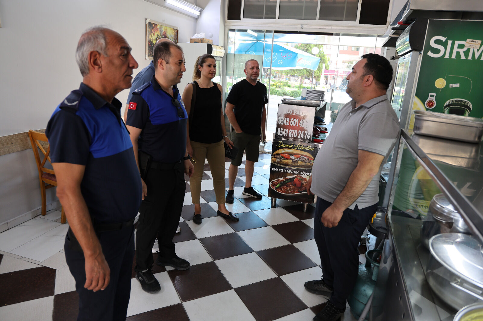 Söke Belediyesi ilçedeki işletmeleri mercek altına aldı