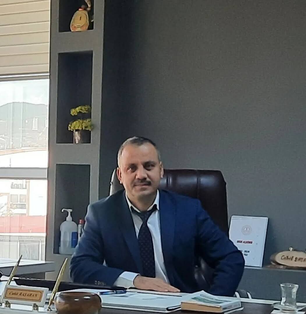 Söke'de duygusal veda! Öğrencisiydi müdür oldu: En başarılı 4 okuldan biri yaptı