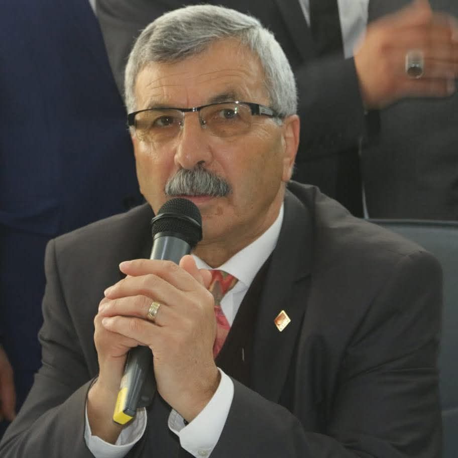 Söke'de istifa rüzgarı