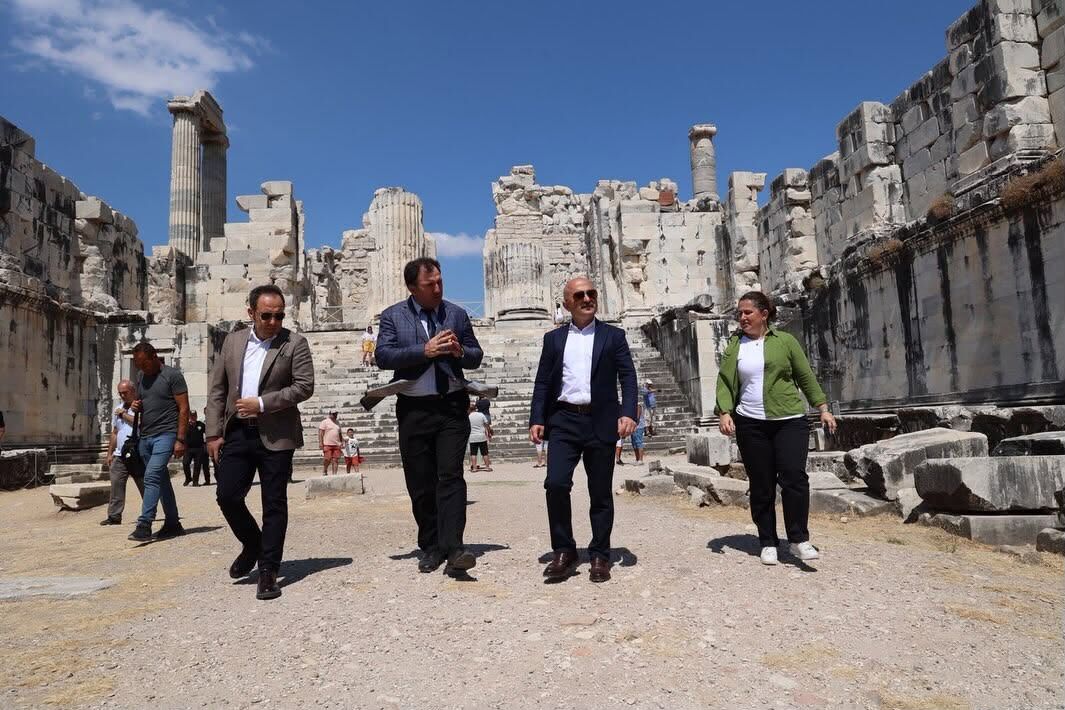 Vali Varol Didim’de Temaslarda Bulundu Çalışmaları Yerinde Inceledi (6)