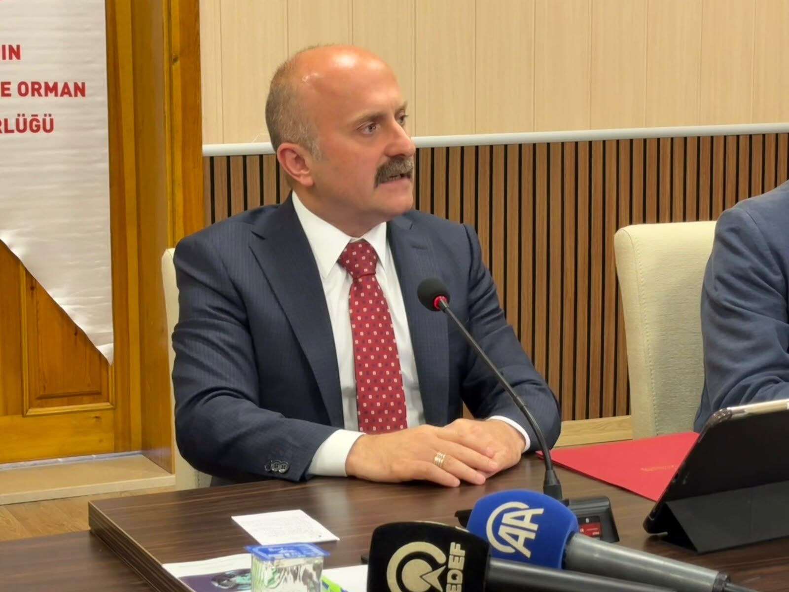Vali Varol liderliğinde incir zirvesi: "Altın değerindeki bu ürünü daha ileri taşıyacağız"