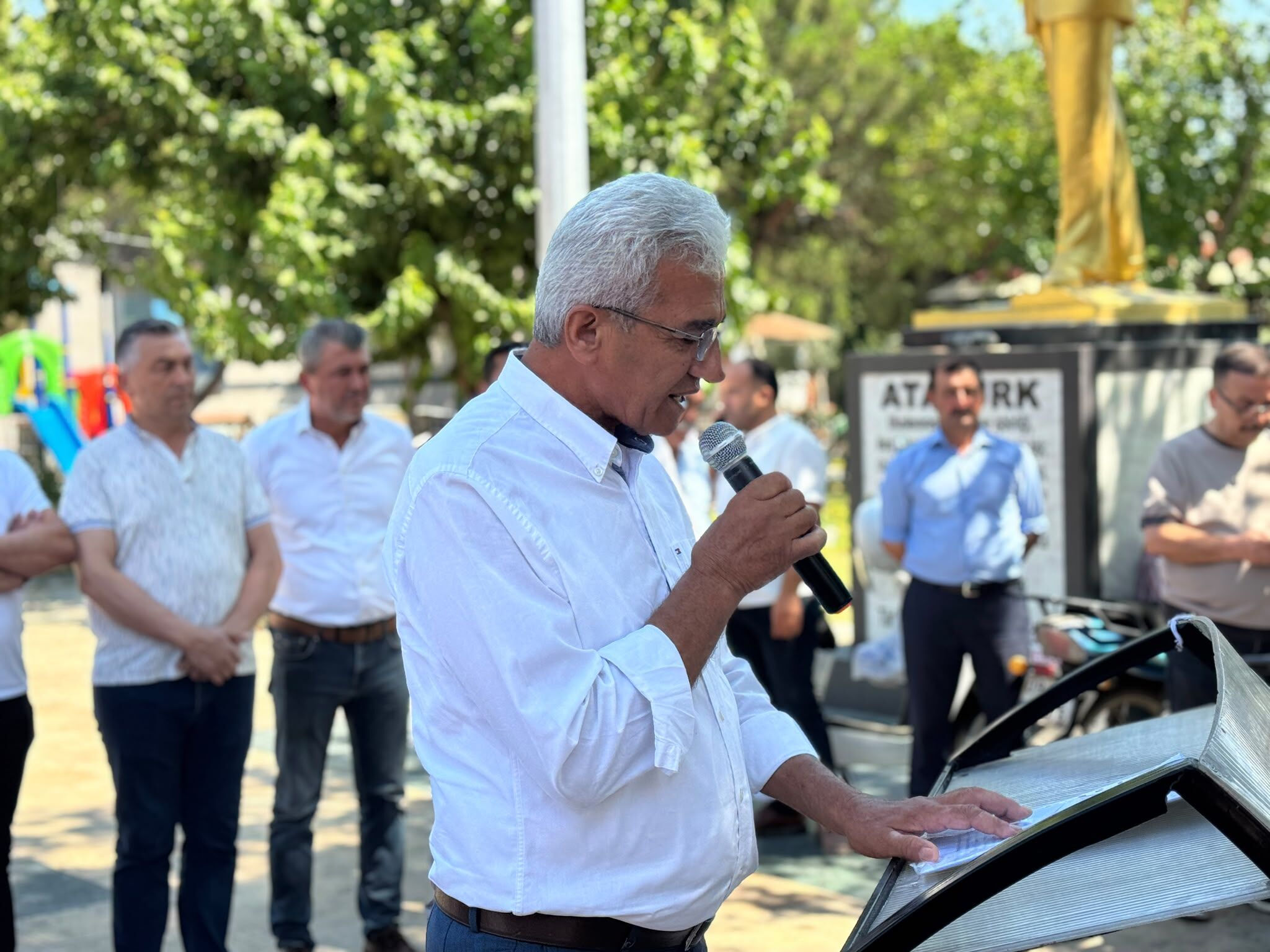 Karacasu’da da CHP’den toplu şekilde istifa edildi