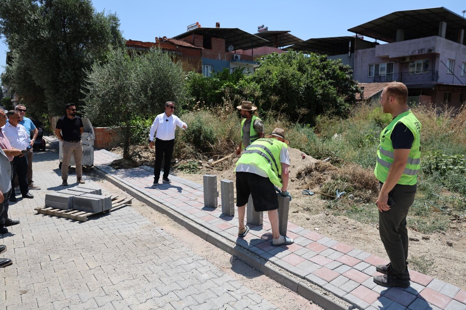 Yetişkin, Umurlu’da Çalışmaları Yerinde Inceledi (2)