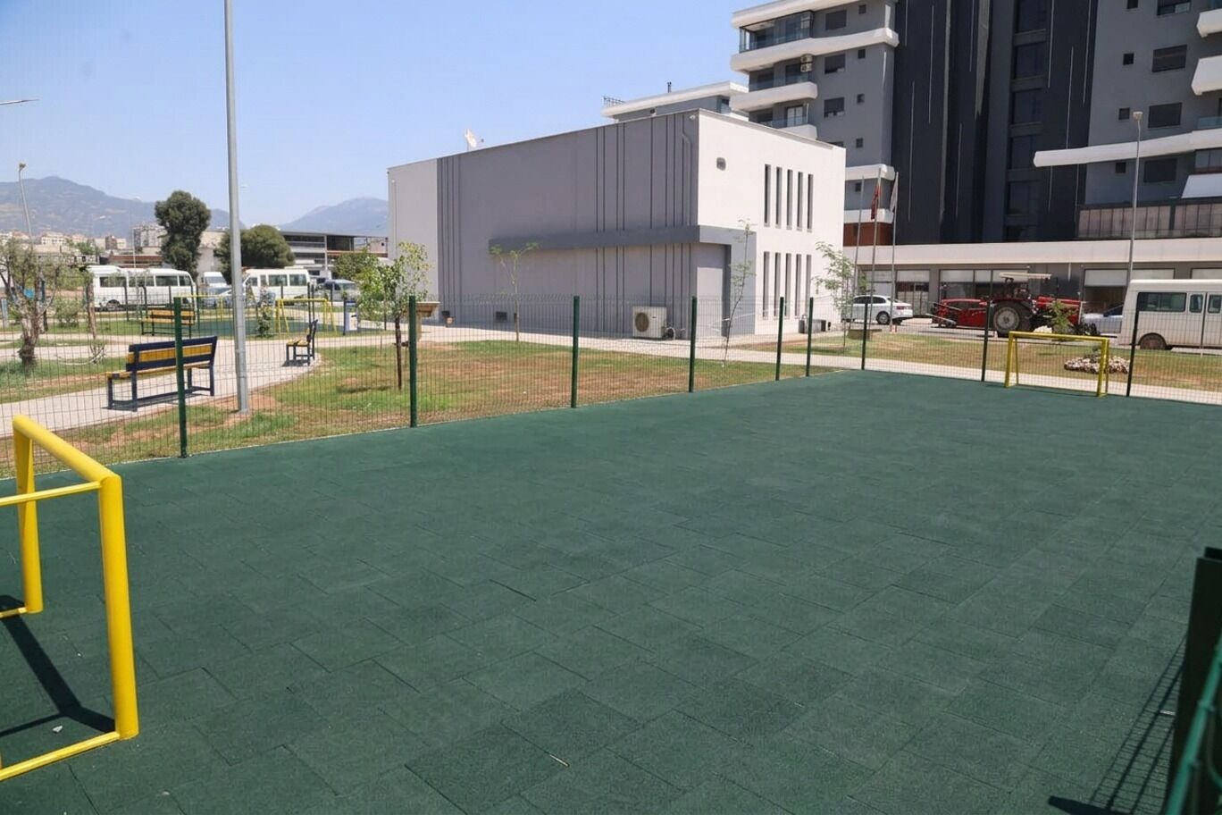 Yetiskinden Efelere Sarilacivert Sosyal Yasam Alani Fenerbah 681656 484A16