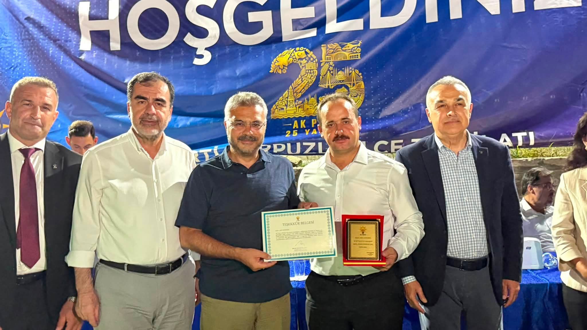 Ak Parti Aydın'dan 'Vefa Sofrası'nda Birlik Mesajı Aydın'a Kazandırılan Hizmetler Değerlendirildi (5)